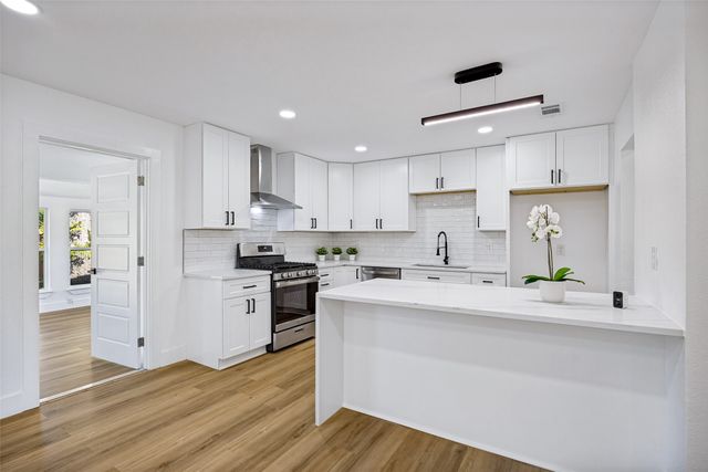 609 Warren Drive, Garland, TX 75042