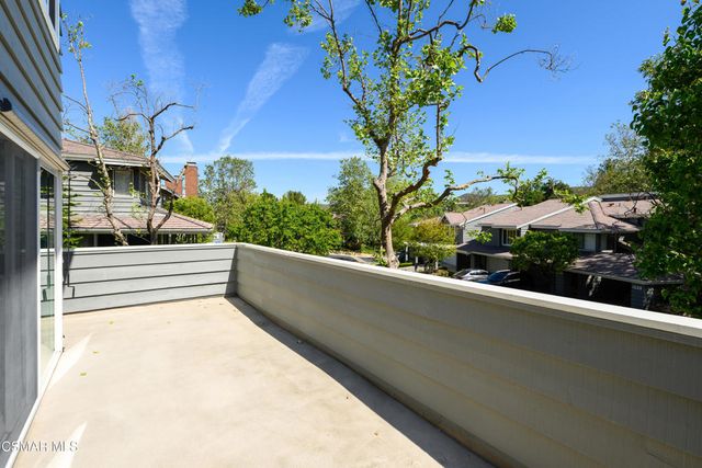 1527 N View Drive, Westlake Village, CA 91362