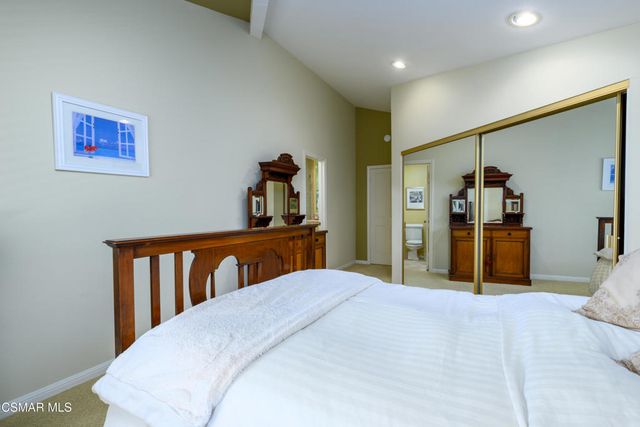 1527 N View Drive, Westlake Village, CA 91362