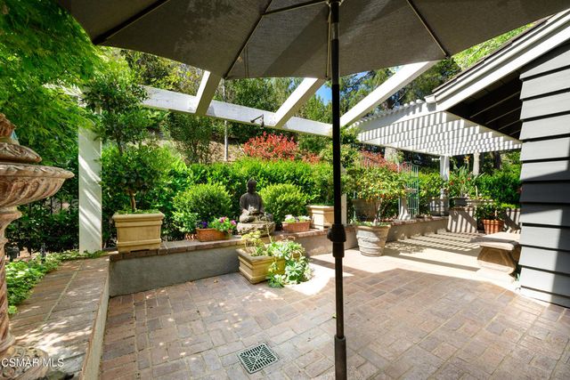 1527 N View Drive, Westlake Village, CA 91362