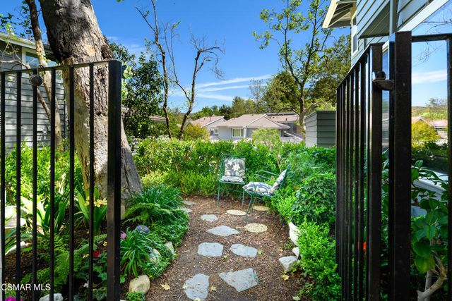 1527 N View Drive, Westlake Village, CA 91362