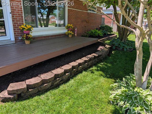 8520 Alper Street, Westland, MI 48185