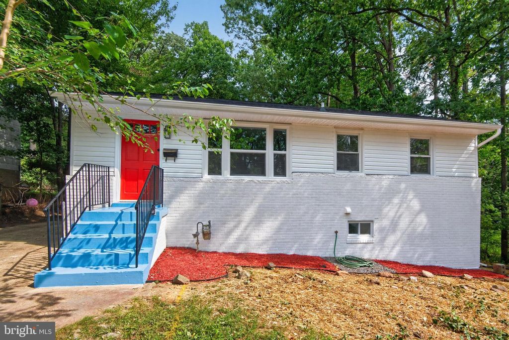 3205 HILLSIDE AVE, Landover, MD 20785