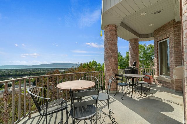 876 E HIGH COUNTRY DR, Orem, UT 84097