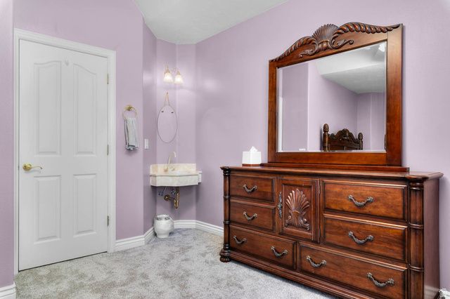 876 E HIGH COUNTRY DR, Orem, UT 84097