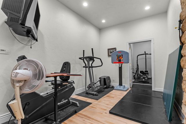 876 E HIGH COUNTRY DR, Orem, UT 84097