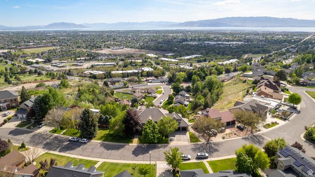 876 E HIGH COUNTRY DR, Orem, UT 84097