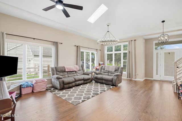 3130 Steeple Chase Lane, Perrysburg, OH 43551