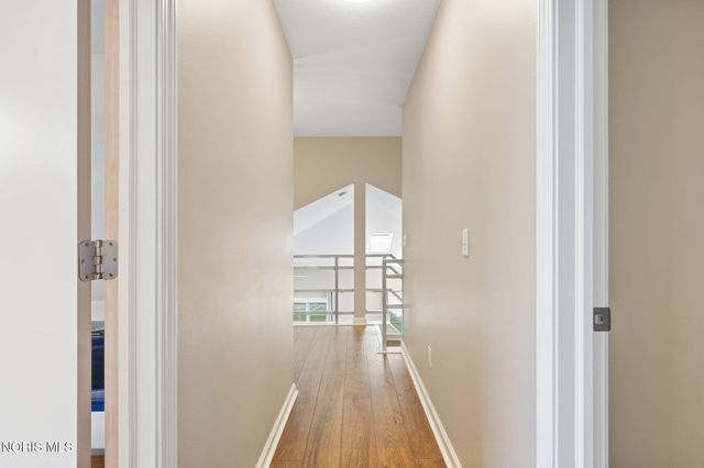3130 Steeple Chase Lane, Perrysburg, OH 43551