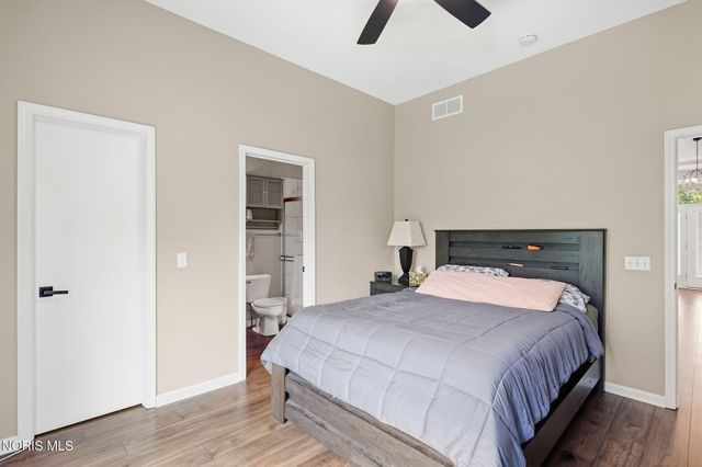 3130 Steeple Chase Lane, Perrysburg, OH 43551