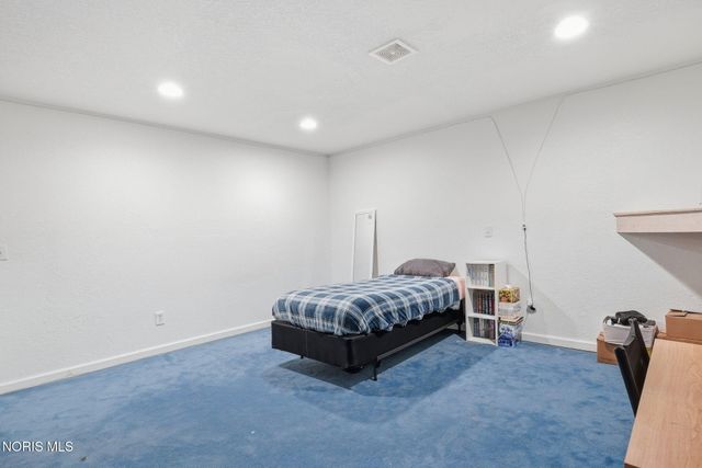 3130 Steeple Chase Lane, Perrysburg, OH 43551