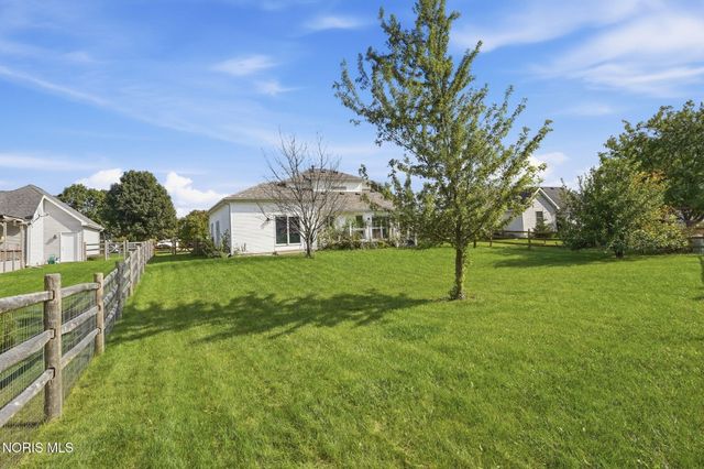 3130 Steeple Chase Lane, Perrysburg, OH 43551