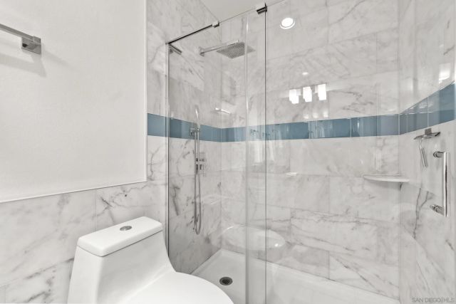 17141 W Bernardo Dr 203, San Diego, CA 92127