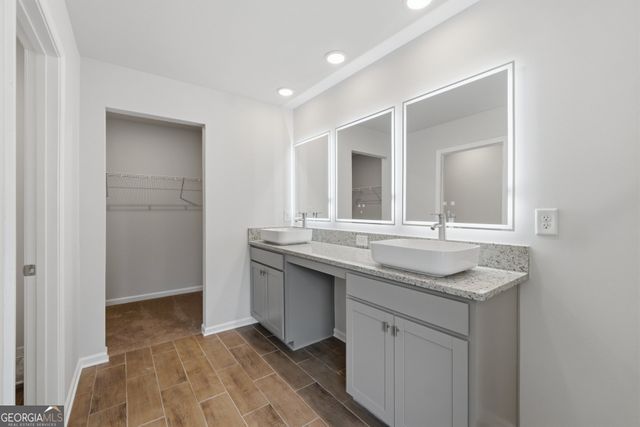 3674 PARKWAY JAMES Drive, Snellville, GA 30039