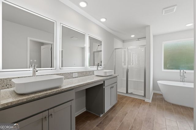 3674 PARKWAY JAMES Drive, Snellville, GA 30039