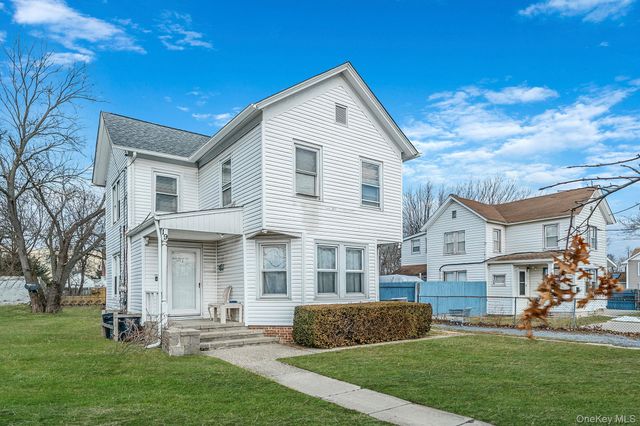 19 Academy Street, Patchogue, NY 11772