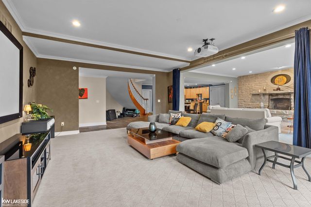 1868 Carsons Cove Cove, Commerce Twp, MI 48390