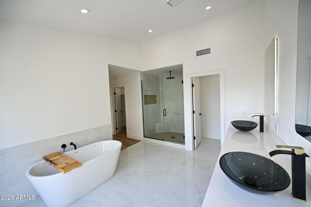 1849 E WINDMERE Drive, Phoenix, AZ 85048