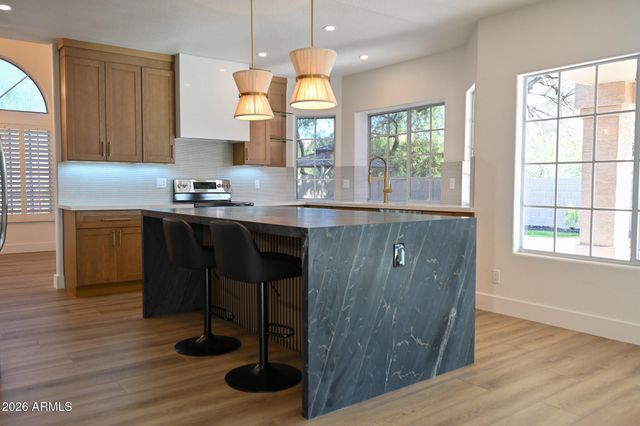 1849 E WINDMERE Drive, Phoenix, AZ 85048