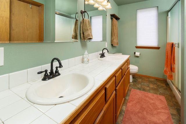 3128 NE Cromwell Court, Bend, OR 97701