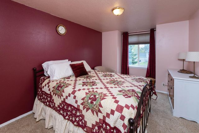 3128 NE Cromwell Court, Bend, OR 97701