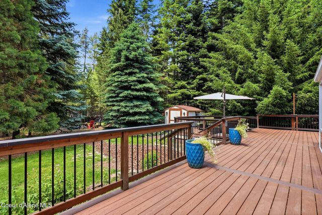 11925 N Friar Dr, Hayden, ID 83835