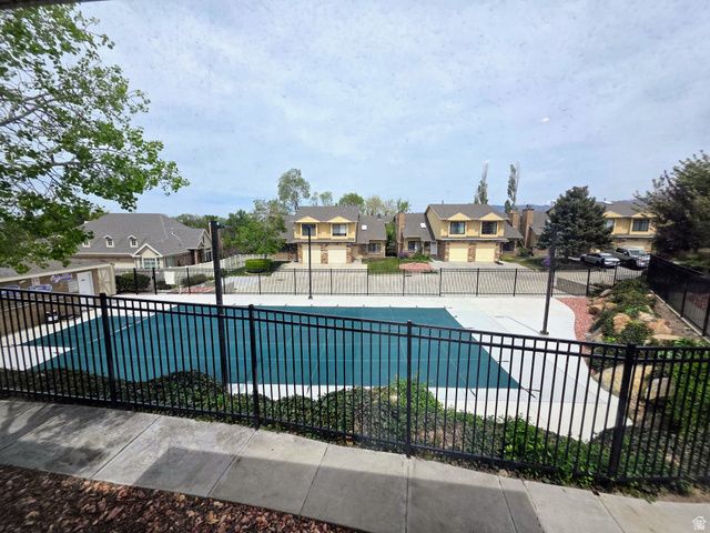 1094 E LOCH LOMOND WAY, Millcreek, UT 84117