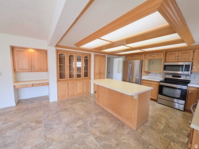 1094 E LOCH LOMOND WAY, Millcreek, UT 84117