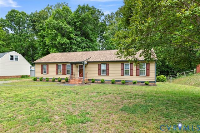 10125 Wilmore Dr, Mechanicsville, VA 23116