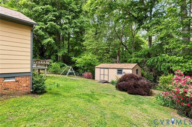 10125 Wilmore Dr, Mechanicsville, VA 23116