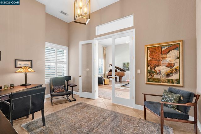 974 Rosehedge Ct, Concord, CA 94521