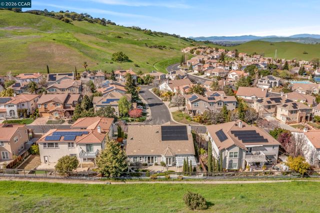 974 Rosehedge Ct, Concord, CA 94521