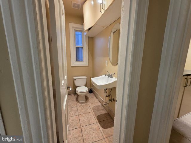 1240 PENNSYLVANIA AVE SE, Washington, DC 20003