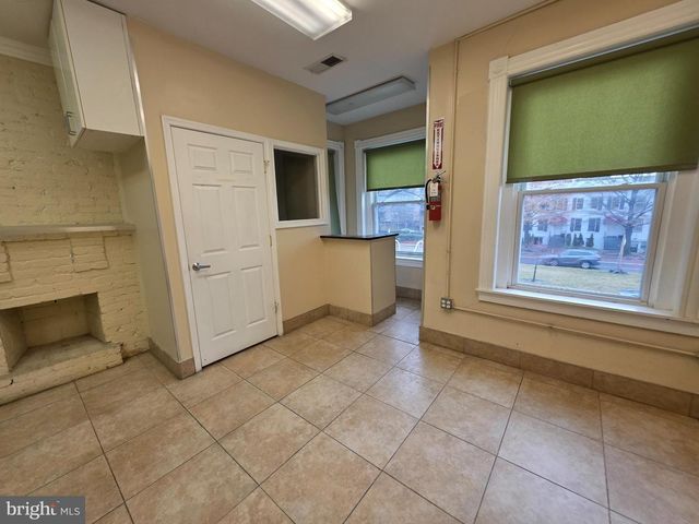 1240 PENNSYLVANIA AVE SE, Washington, DC 20003