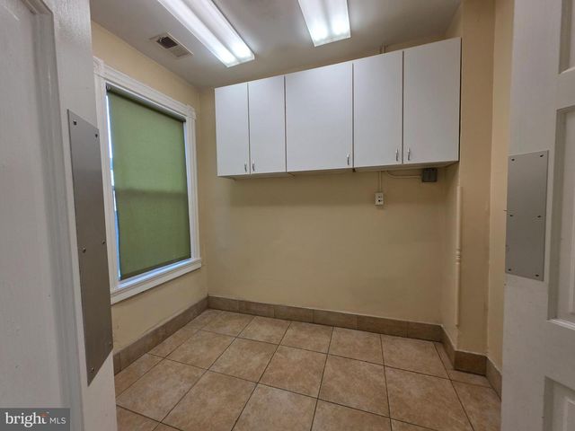 1240 PENNSYLVANIA AVE SE, Washington, DC 20003