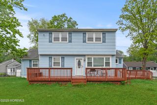 30 Woodland Drive, Howell, NJ 07731