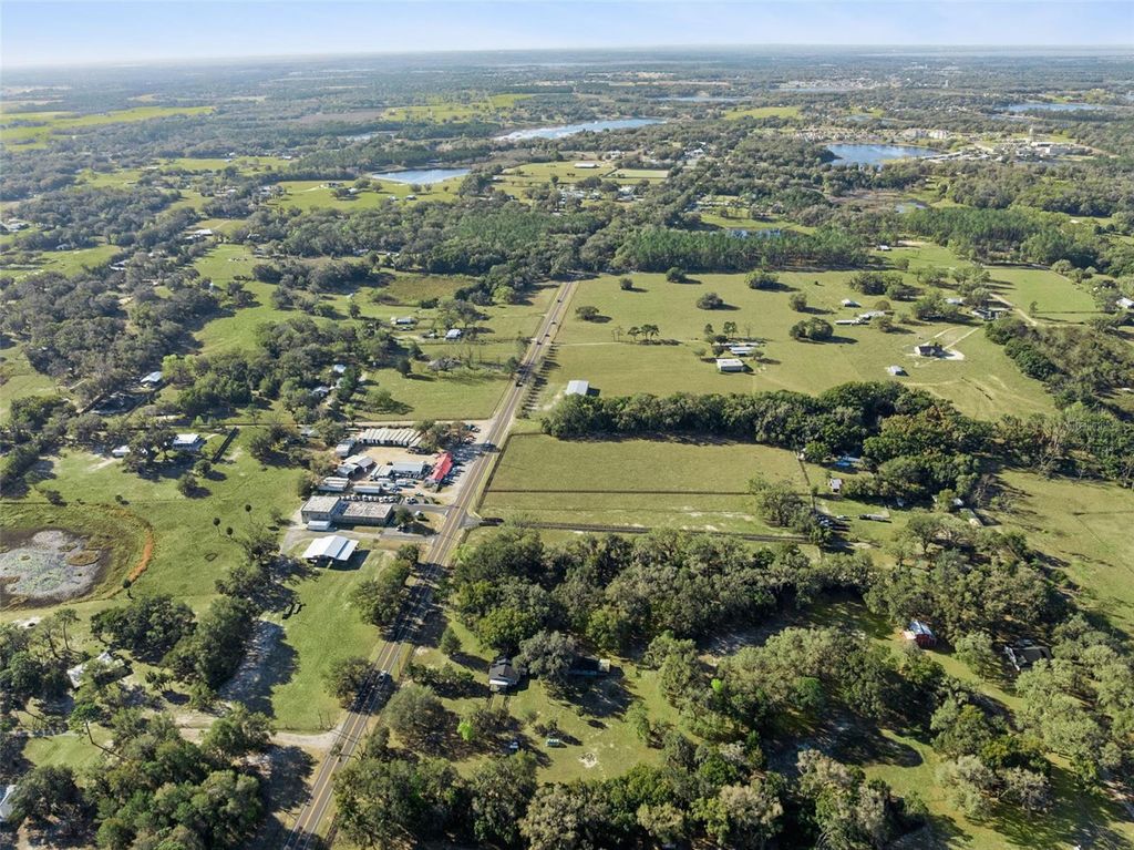 Image 46 of property listing at 43411 STATE ROAD 19, Altoona, FL 32702