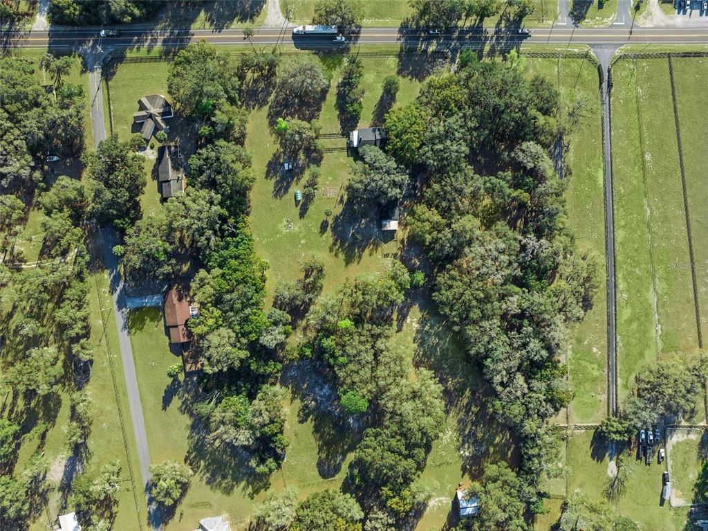 Image 48 of property listing at 43411 STATE ROAD 19, Altoona, FL 32702