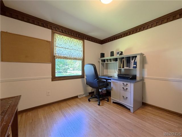 4635 Hedgewood Drive, Clarence, NY 14221