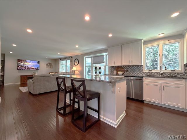 4635 Hedgewood Drive, Clarence, NY 14221