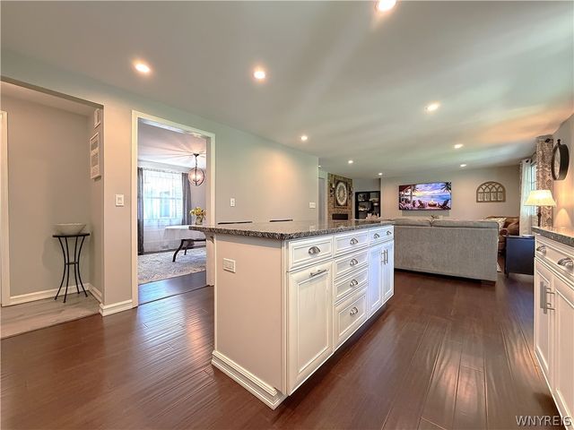 4635 Hedgewood Drive, Clarence, NY 14221