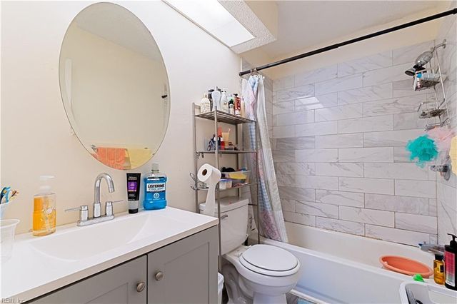1806 Beckwood CMN, Chesapeake, VA 23320