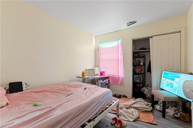 1806 Beckwood CMN, Chesapeake, VA 23320