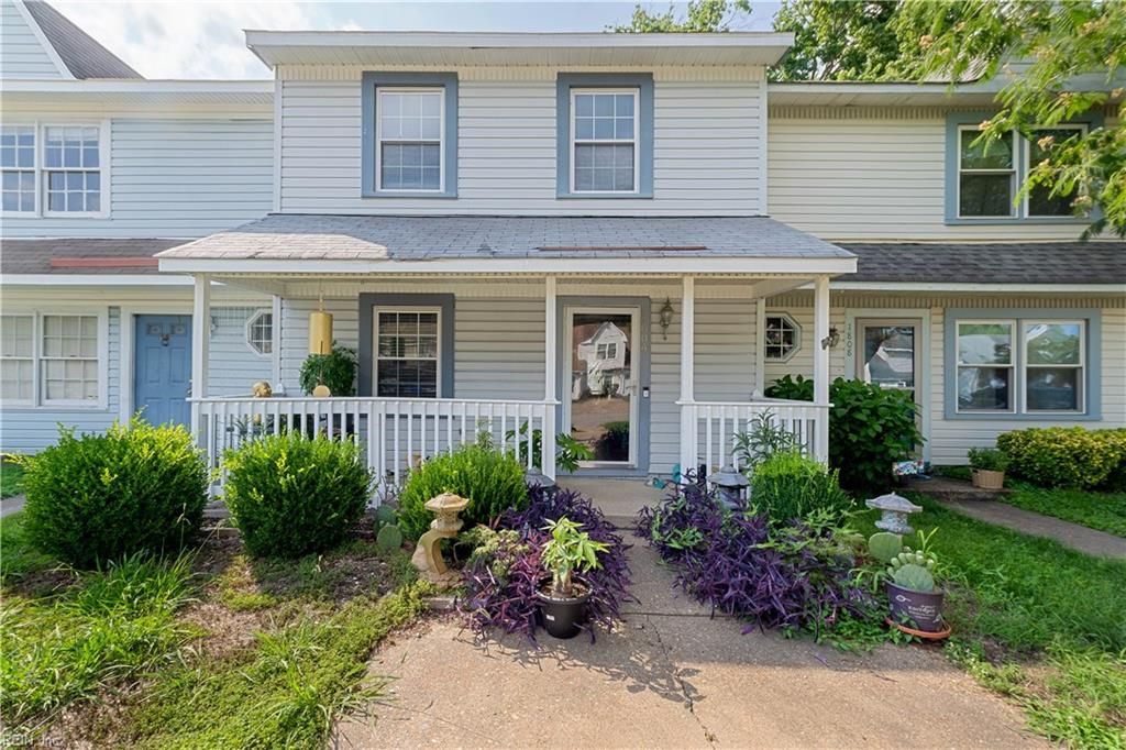 1806 Beckwood CMN, Chesapeake, VA 23320