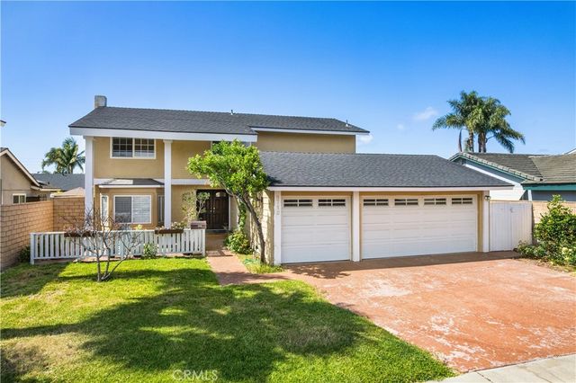 8712 Bellmead Drive, Huntington Beach, CA 92646