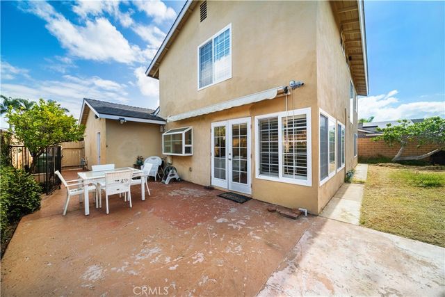 8712 Bellmead Drive, Huntington Beach, CA 92646