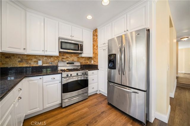8712 Bellmead Drive, Huntington Beach, CA 92646