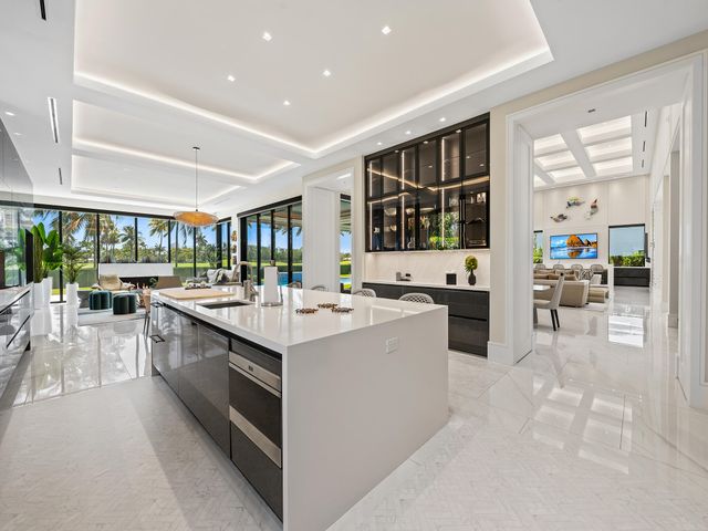 3916 Country Club Lane, Fort Lauderdale, FL 33308