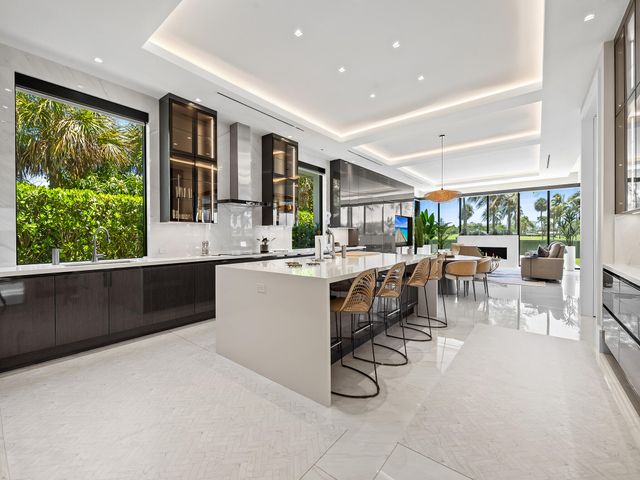 3916 Country Club Lane, Fort Lauderdale, FL 33308