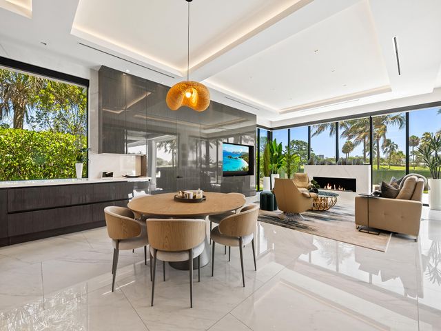 3916 Country Club Lane, Fort Lauderdale, FL 33308